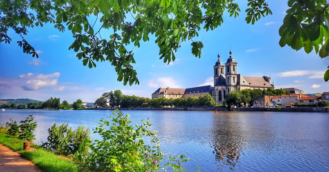 Vue Pont-à-Mousson des rives de la Moselle